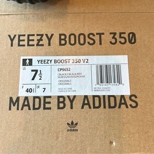 Yeezy Boost 350 - size 7 1/2 - black